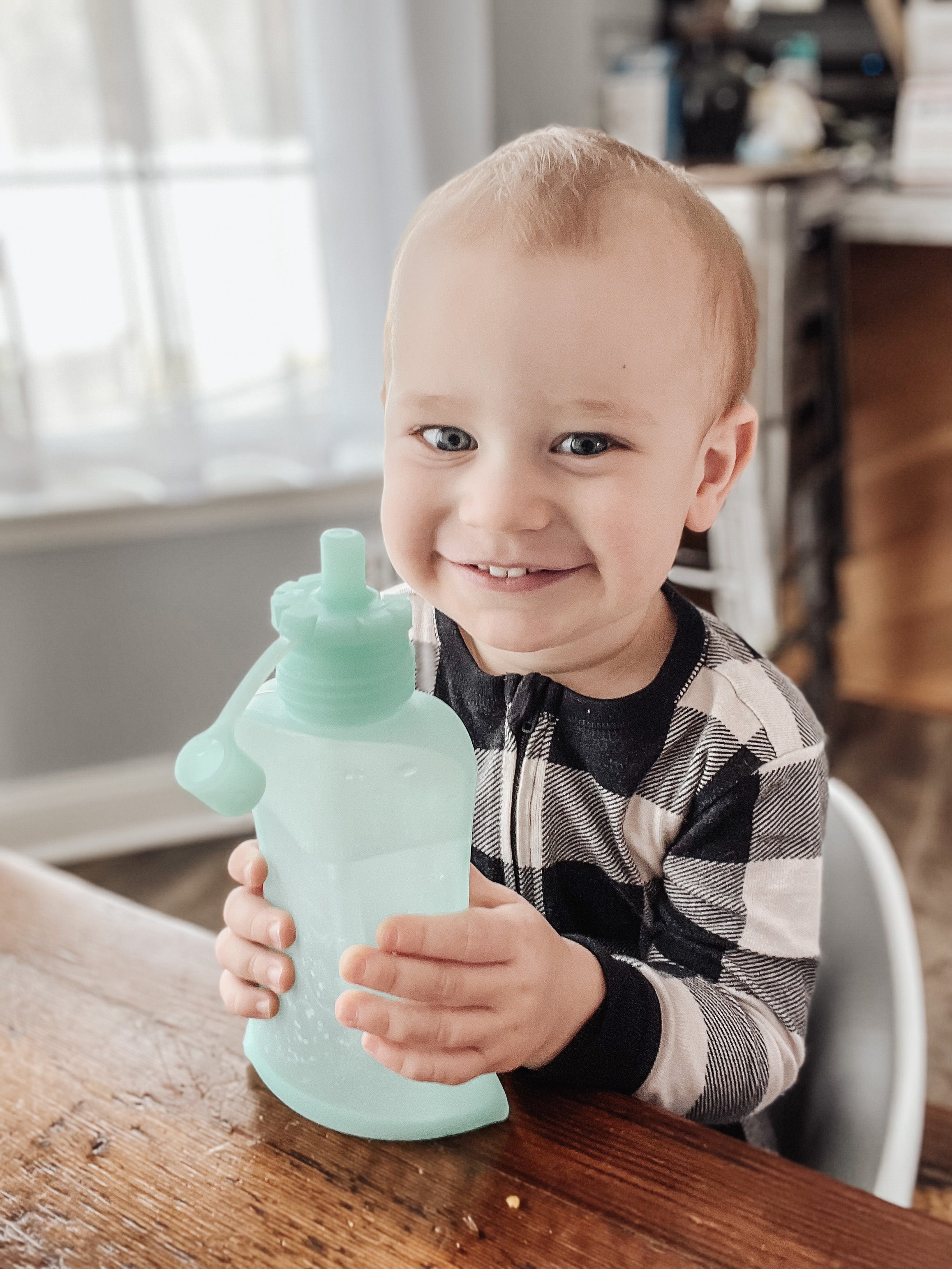 Junobie Infant/Toddler Milk Puree Juice and Smoothie